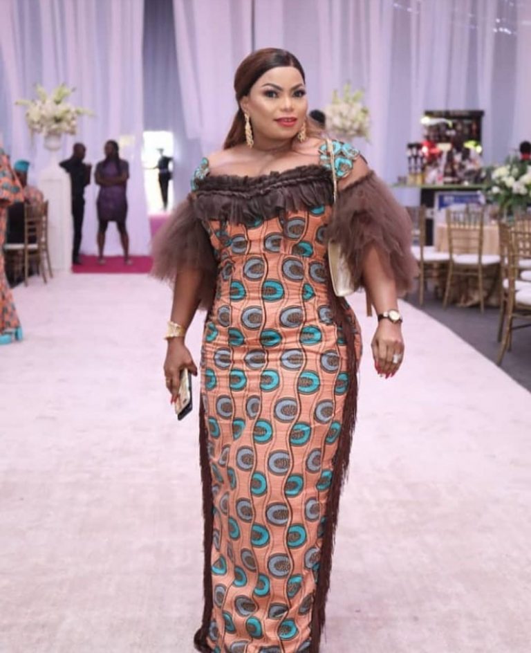 Nigerian Gown Styles70 Designs For Sophisticated Ladies